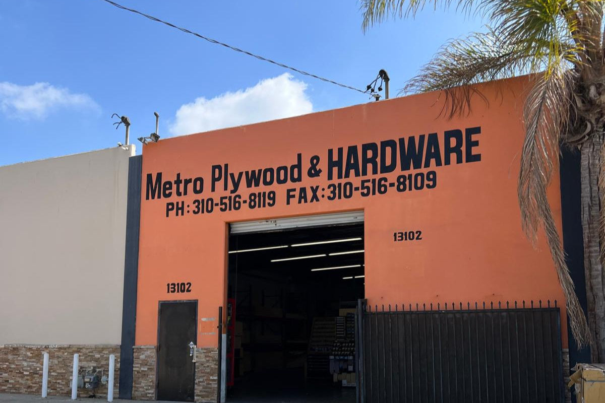 METRO PLYWOOD