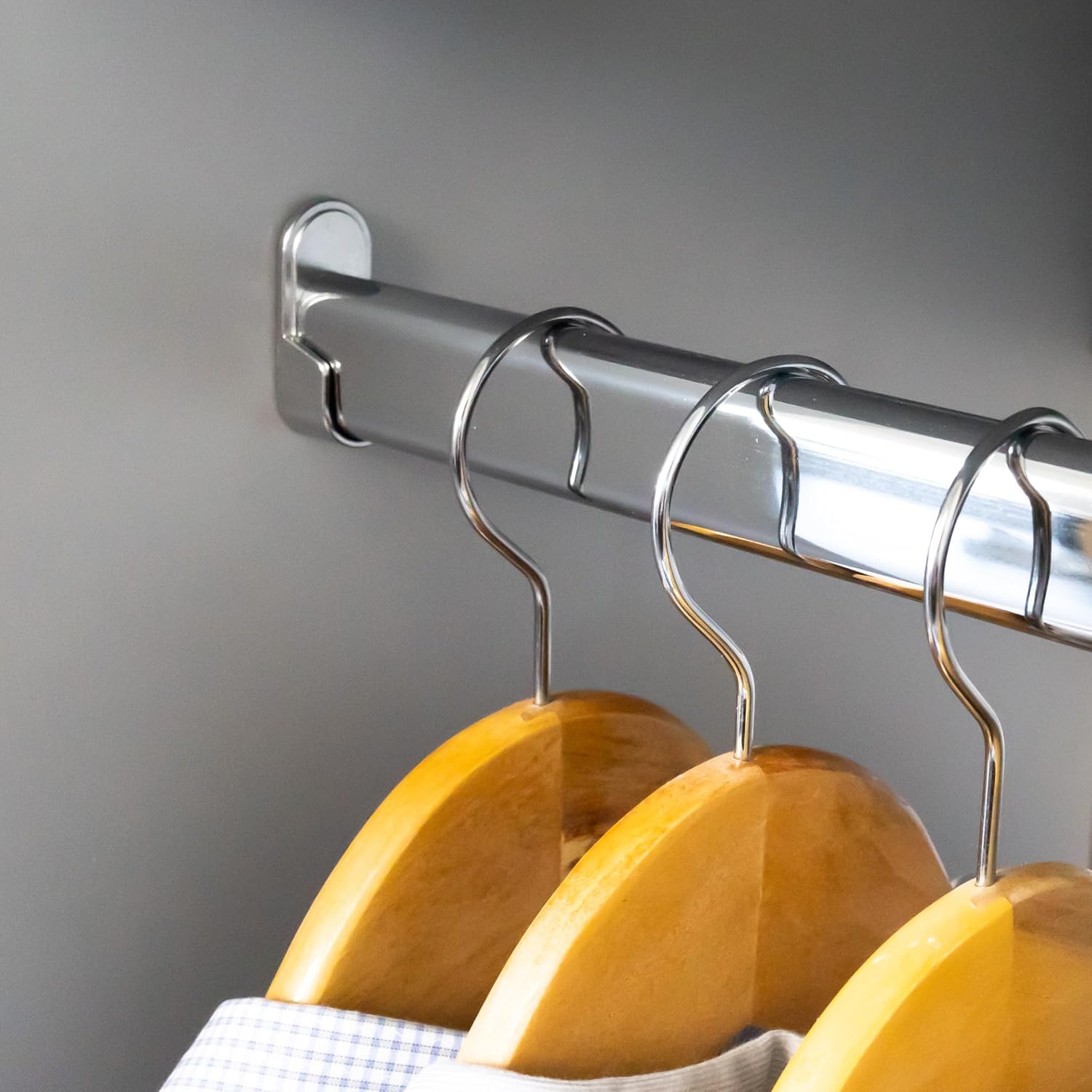 Chrome Closet Rod Oval.